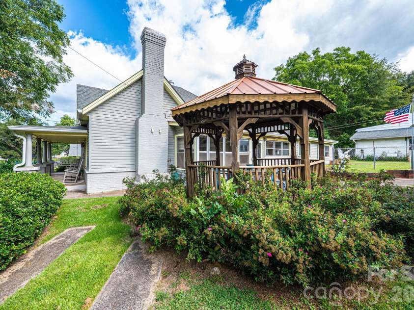 335 Harmon Street, Forest City, NC 28043.  MLS# CAR4362652, YatesRealty ID 15171. 