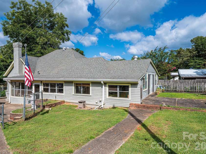 335 Harmon Street, Forest City, NC 28043.  MLS# CAR4362652, YatesRealty ID 15171. 