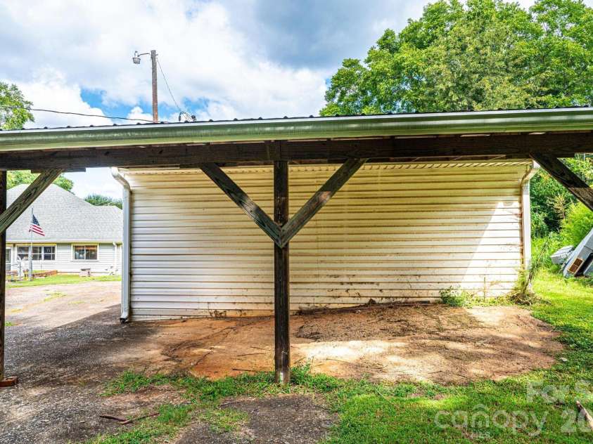 335 Harmon Street, Forest City, NC 28043.  MLS# CAR4362652, YatesRealty ID 15171. 