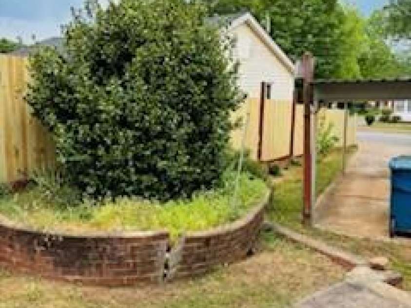 335 Harmon Street, Forest City, NC 28043.  MLS# CAR4362652, YatesRealty ID 15171. 