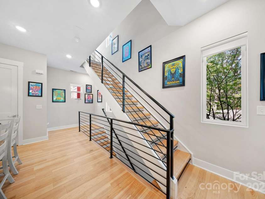 1115 Greenleaf Avenue, Charlotte, NC 28202.  MLS# CAR4248840, YatesRealty ID 15173. Upper Floor Living/Dining/Kitchen