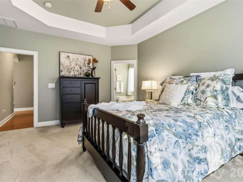 8213 Cottsbrooke Drive, Huntersville, NC 28078.  MLS# CAR4372828, YatesRealty ID 15173. 