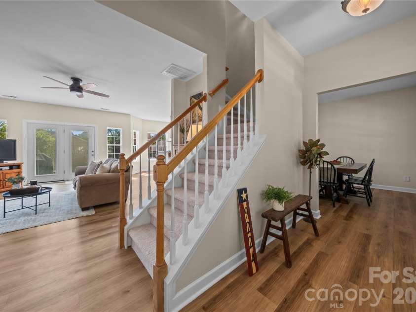 9224 Ducati Lane, Cornelius, NC 28031.  MLS# CAR4369208, YatesRealty ID 15174. 