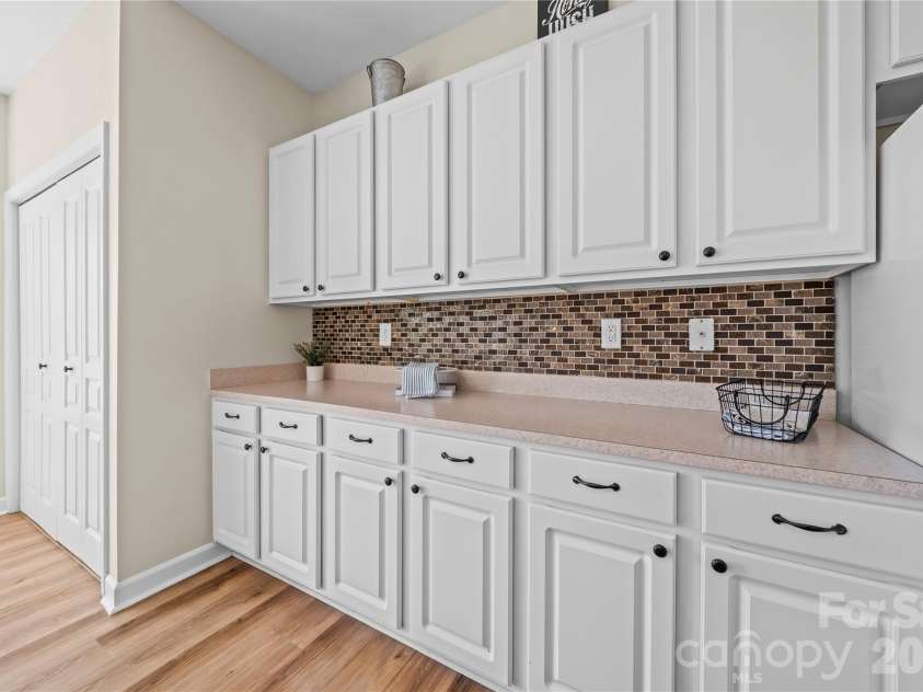 9224 Ducati Lane, Cornelius, NC 28031.  MLS# CAR4369208, YatesRealty ID 15174. 
