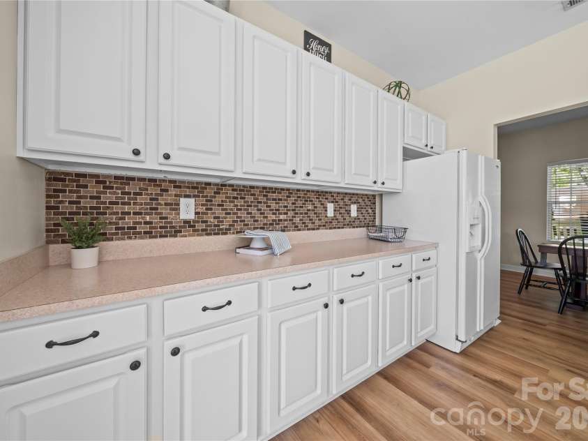 9224 Ducati Lane, Cornelius, NC 28031.  MLS# CAR4369208, YatesRealty ID 15174. 