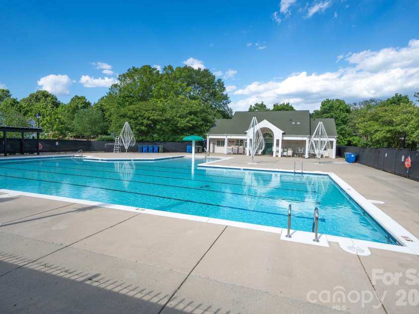 9224 Ducati Lane, Cornelius, NC 28031.  MLS# CAR4369208, YatesRealty ID 15174. 