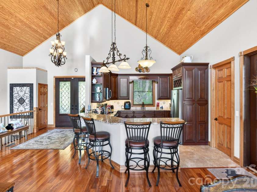 80 Valley View Drive, Marion, NC 28752.  MLS# CAR4365654, YatesRealty ID 15175. 