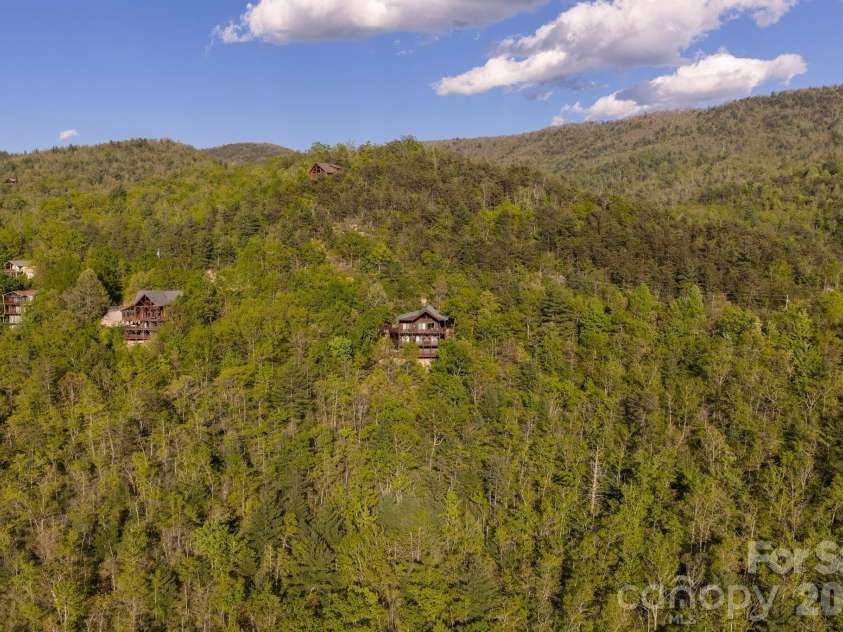 80 Valley View Drive, Marion, NC 28752.  MLS# CAR4365654, YatesRealty ID 15175. 