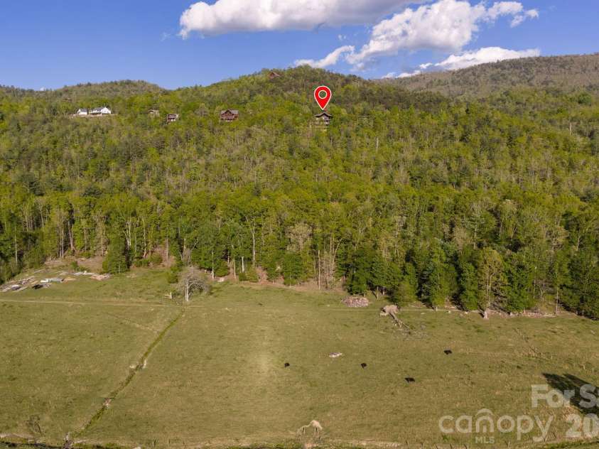 80 Valley View Drive, Marion, NC 28752.  MLS# CAR4365654, YatesRealty ID 15175. 