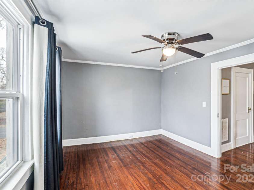 415 Willow Street, Gastonia, NC 28054.  MLS# CAR4204556, YatesRealty ID 15176. Bedroom