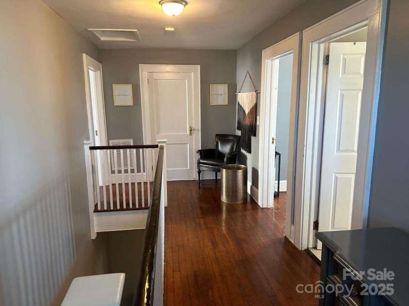 415 Willow Street, Gastonia, NC 28054.  MLS# CAR4204556, YatesRealty ID 15176. Loft