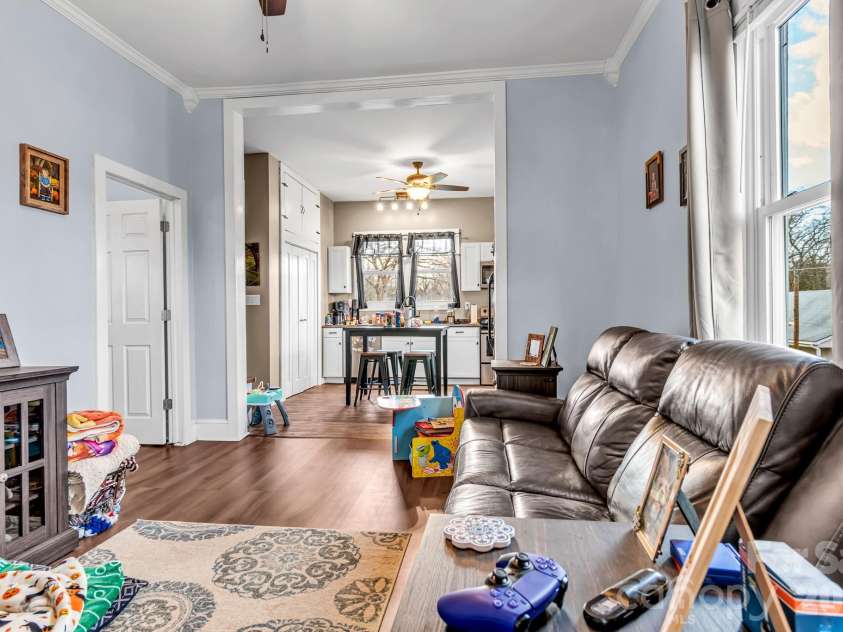 654 Main Street, Concord, NC 28027.  MLS# CAR4351030, YatesRealty ID 15176. 