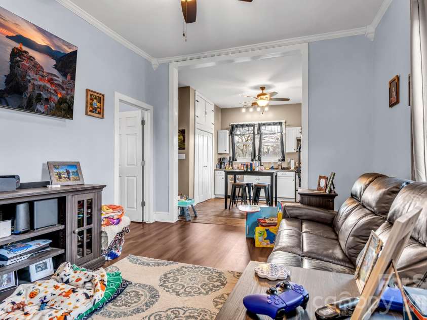 654 Main Street, Concord, NC 28027.  MLS# CAR4351030, YatesRealty ID 15176. 