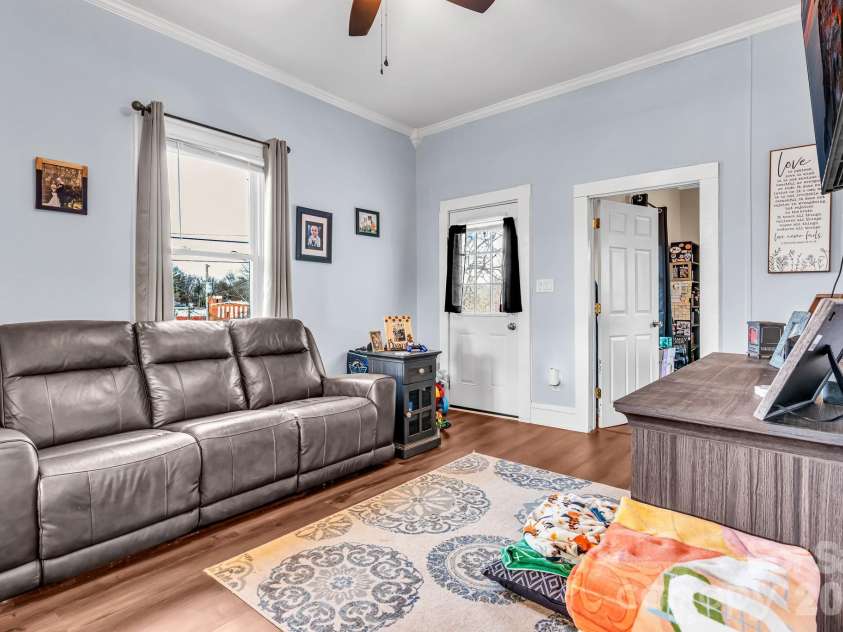 654 Main Street, Concord, NC 28027.  MLS# CAR4351030, YatesRealty ID 15176. 