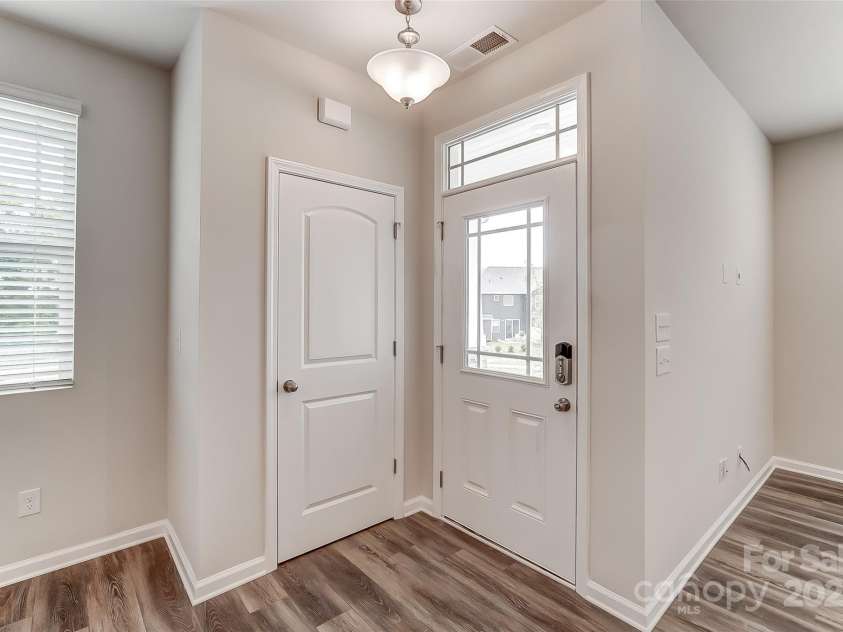 3852 Cheyney Park Drive, Charlotte, NC 28269.  MLS# CAR4257415, YatesRealty ID 15178. For representation purposes of floorplan only, actual homesite is under construction and design and structural options may vary