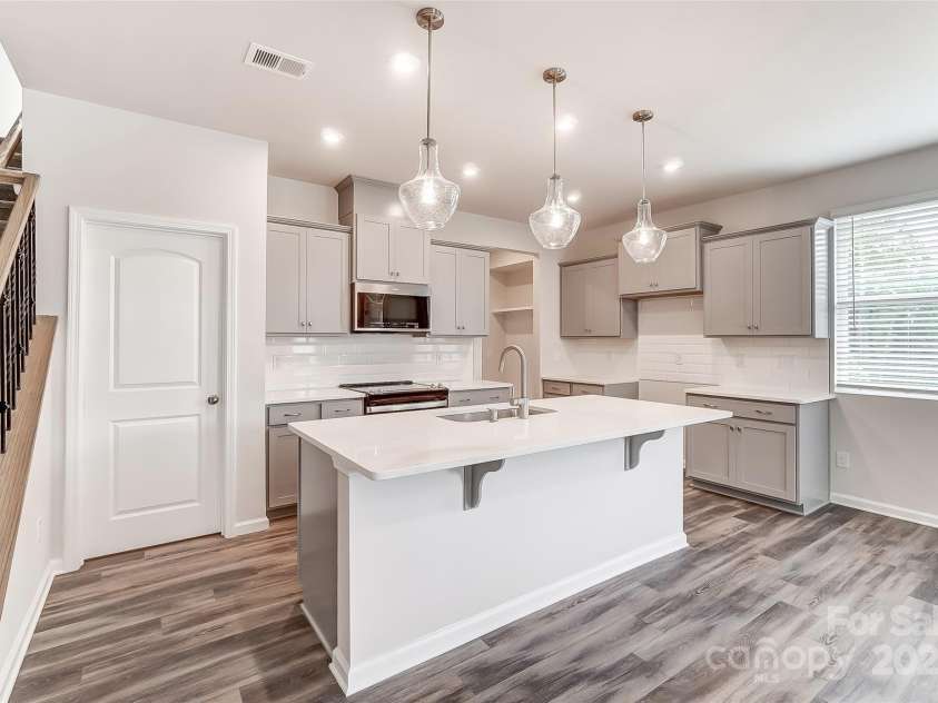 3852 Cheyney Park Drive, Charlotte, NC 28269.  MLS# CAR4257415, YatesRealty ID 15178. For representation purposes of floorplan only, actual homesite is under construction and design and structural options may vary