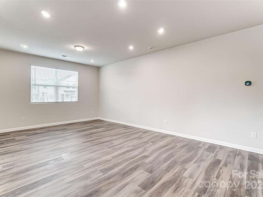 3852 Cheyney Park Drive, Charlotte, NC 28269.  MLS# CAR4257415, YatesRealty ID 15178. For representation purposes of floorplan only, actual homesite is under construction and design and structural options may vary