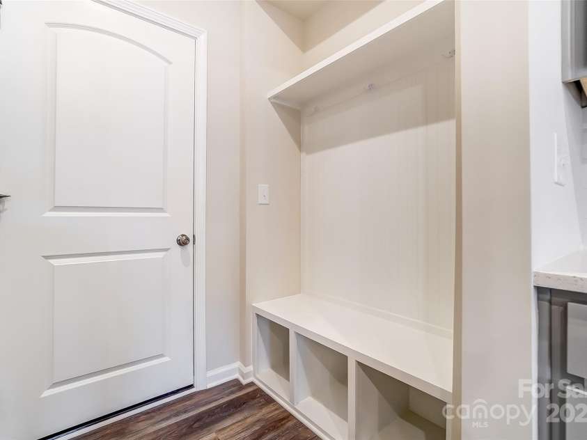 3852 Cheyney Park Drive, Charlotte, NC 28269.  MLS# CAR4257415, YatesRealty ID 15178. For representation purposes of floorplan only, actual homesite is under construction and design and structural options may vary