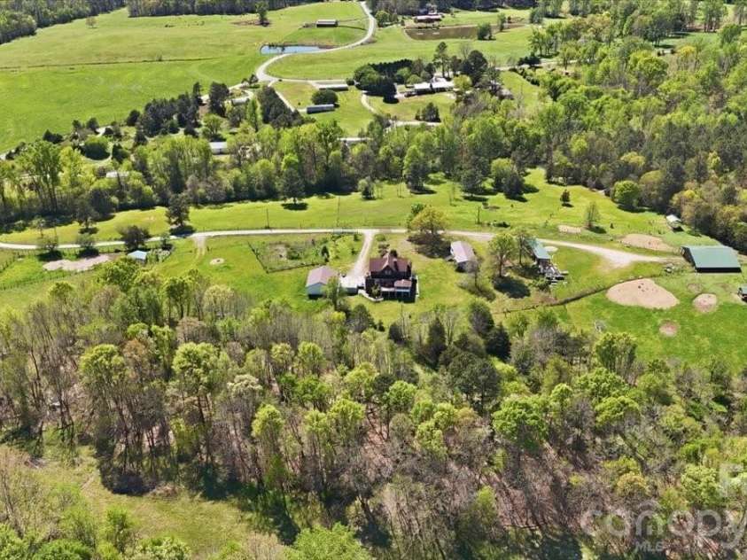 2976 / 2980 Propst Road, Clover, SC 29710.  MLS# CAR4361398, YatesRealty ID 15179. 