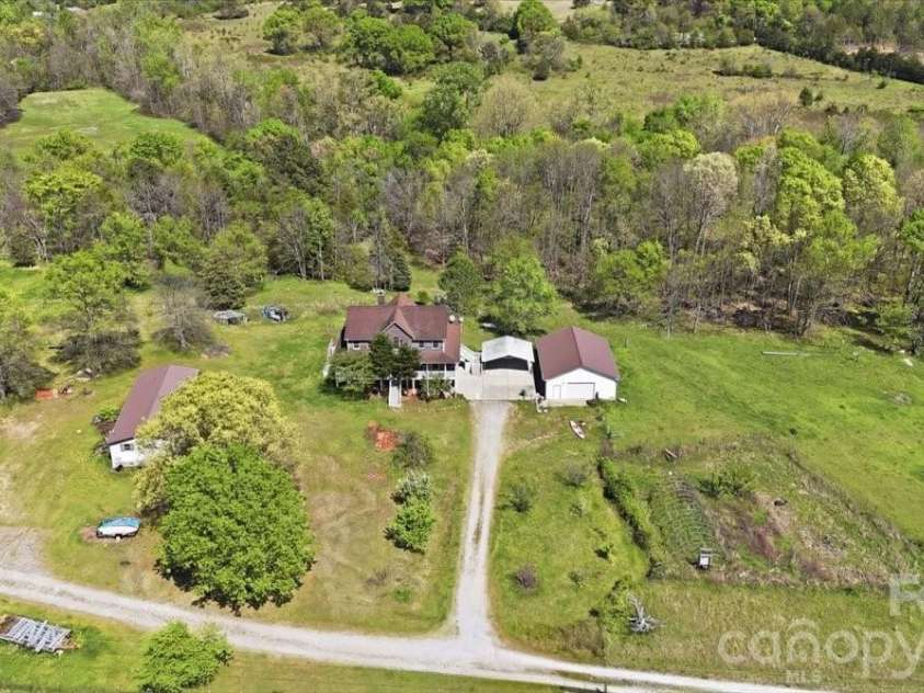 2976 / 2980 Propst Road, Clover, SC 29710.  MLS# CAR4361398, YatesRealty ID 15179. 