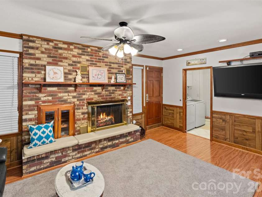 202 Reese Street, Gastonia, NC 28056.  MLS# CAR4367633, YatesRealty ID 15181. 