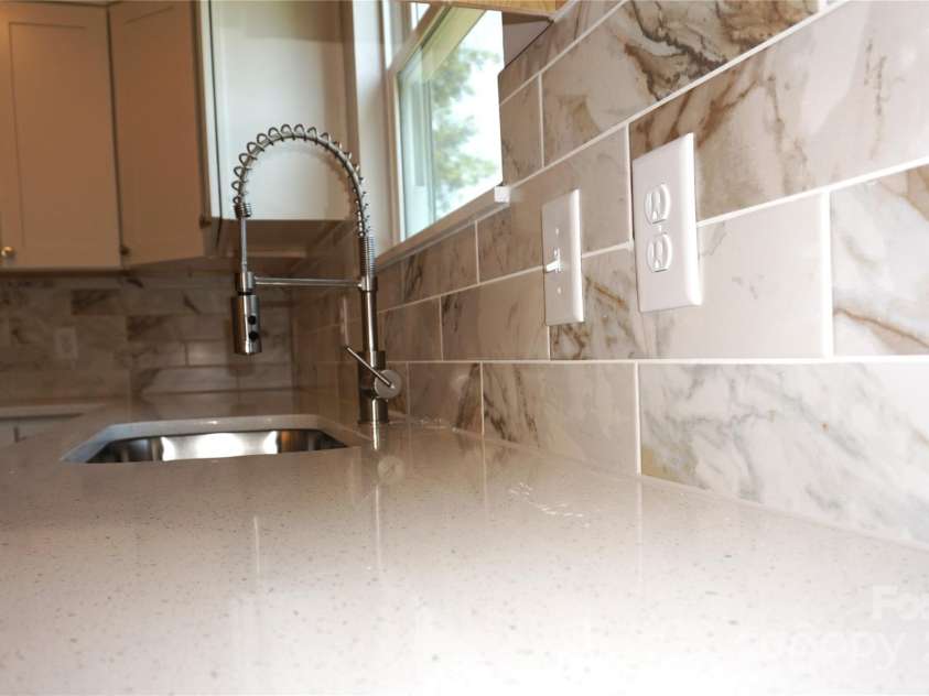 256 Lincoln Street, Concord, NC 28025.  MLS# CAR4259482, YatesRealty ID 15182. 