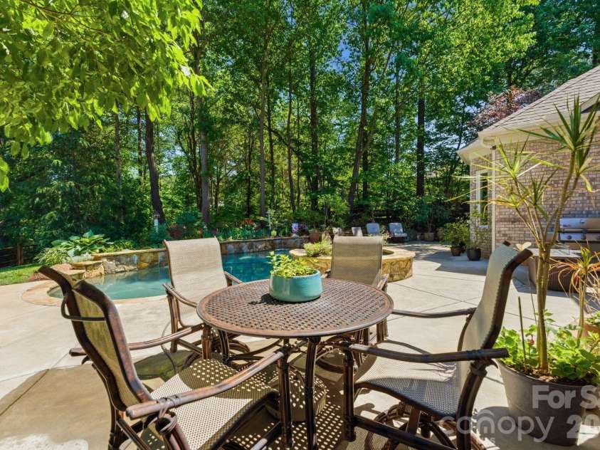 4325 Rustling Woods Drive, Denver, NC 28037.  MLS# CAR4372506, YatesRealty ID 15185. 