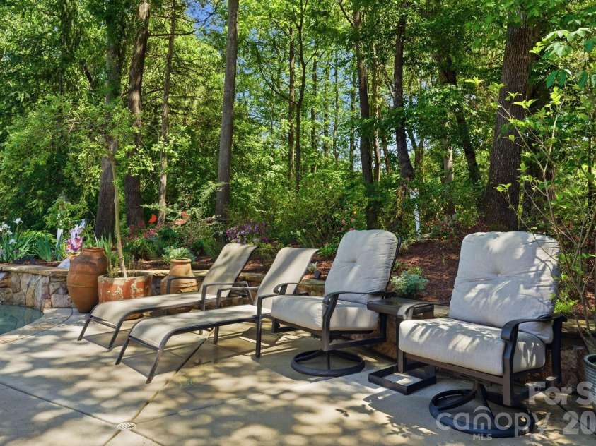 4325 Rustling Woods Drive, Denver, NC 28037.  MLS# CAR4372506, YatesRealty ID 15185. 