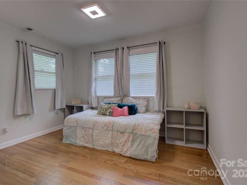 6 Candor Drive, Fletcher, NC 28732.  MLS# CAR4211617, YatesRealty ID 15186. 