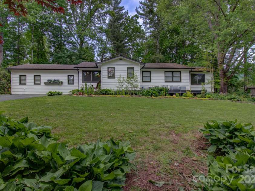 6 Candor Drive, Fletcher, NC 28732.  MLS# CAR4211617, YatesRealty ID 15186. 