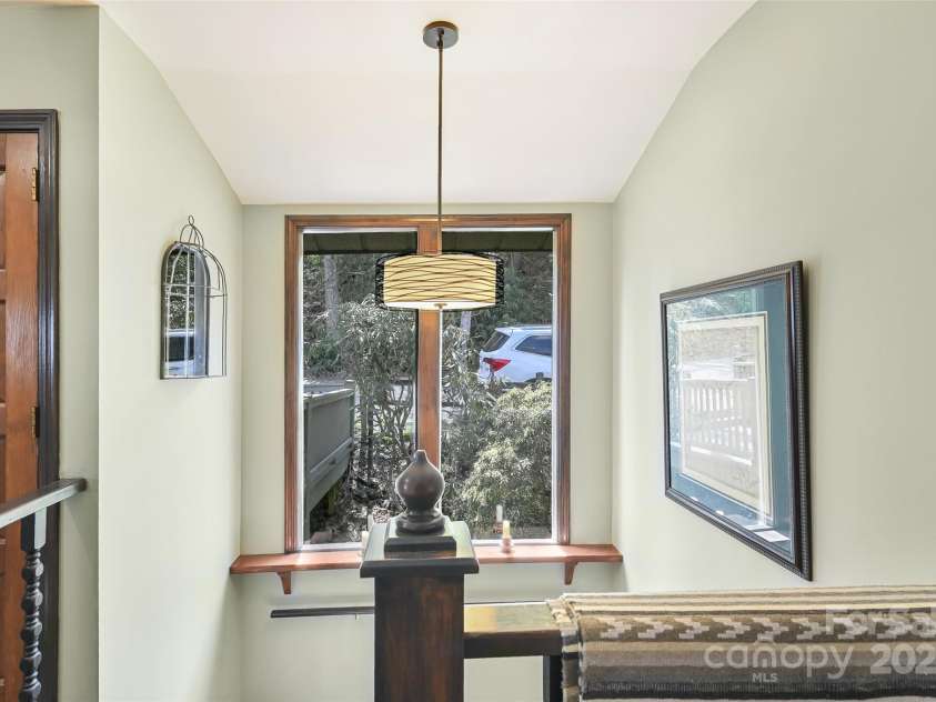 2020 Azalea Ridge Road, Laurel Park, NC 28739.  MLS# CAR4243623, YatesRealty ID 15187. 