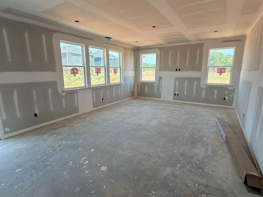 317 Maidstone Drive, Monroe, NC 28110.  MLS# CAR4237883, YatesRealty ID 15189. Tons of natural light!