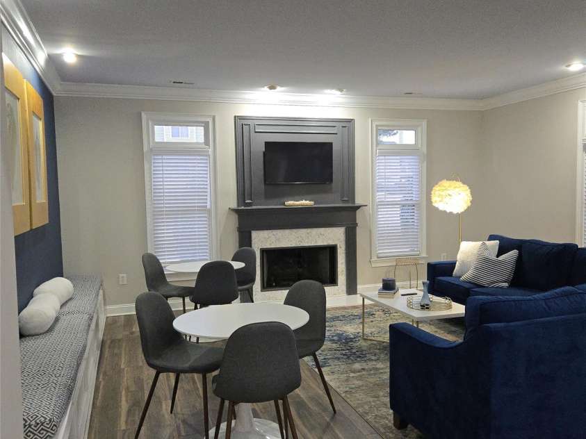 15 Hamiltons Bay Court, Lake Wylie, SC 29710.  MLS# CAR4218647, YatesRealty ID 1519. Clubhouse