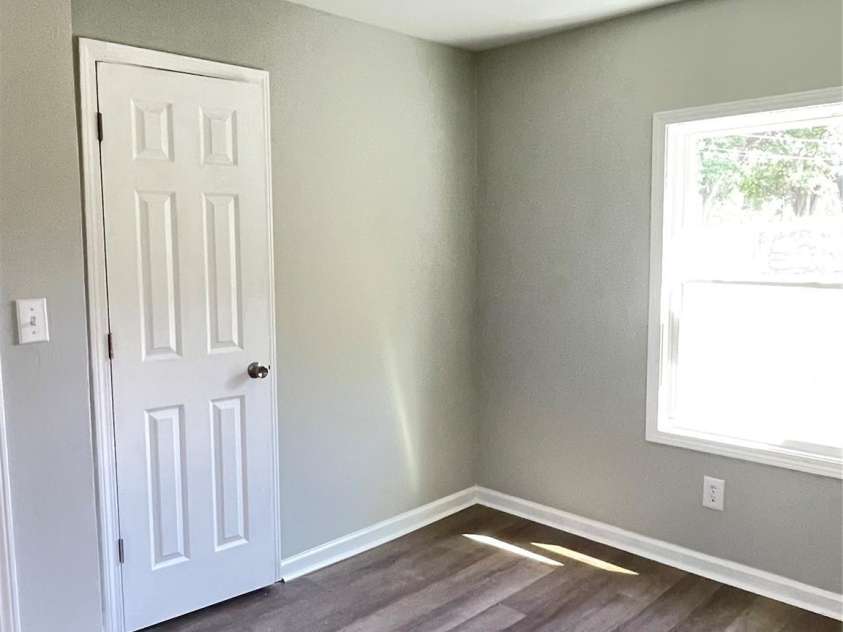 1052 Grove Street Extension, Lincolnton, NC 28092.  MLS# CAR4257085, YatesRealty ID 15191. 