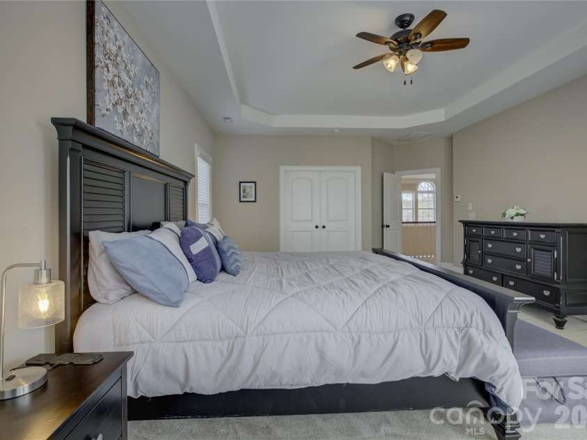 16518 Governors Club Court, Charlotte, NC 28278.  MLS# CAR4356630, YatesRealty ID 15194. 