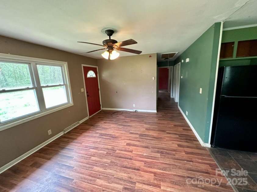 181 Canipe Road, Dallas, NC 28034.  MLS# CAR4245332, YatesRealty ID 15194. 