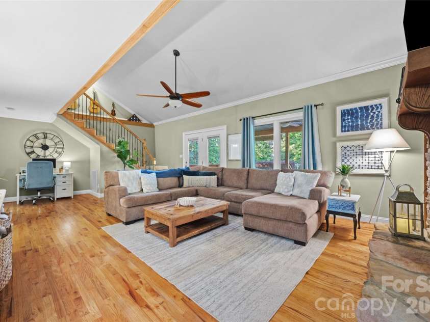 2237 Wintercrest Drive, Rock Hill, SC 29732.  MLS# CAR4373141, YatesRealty ID 15195. 
