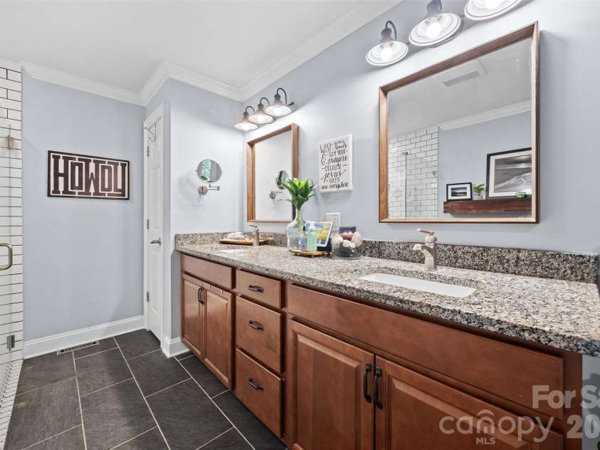 2237 Wintercrest Drive, Rock Hill, SC 29732.  MLS# CAR4373141, YatesRealty ID 15195. 