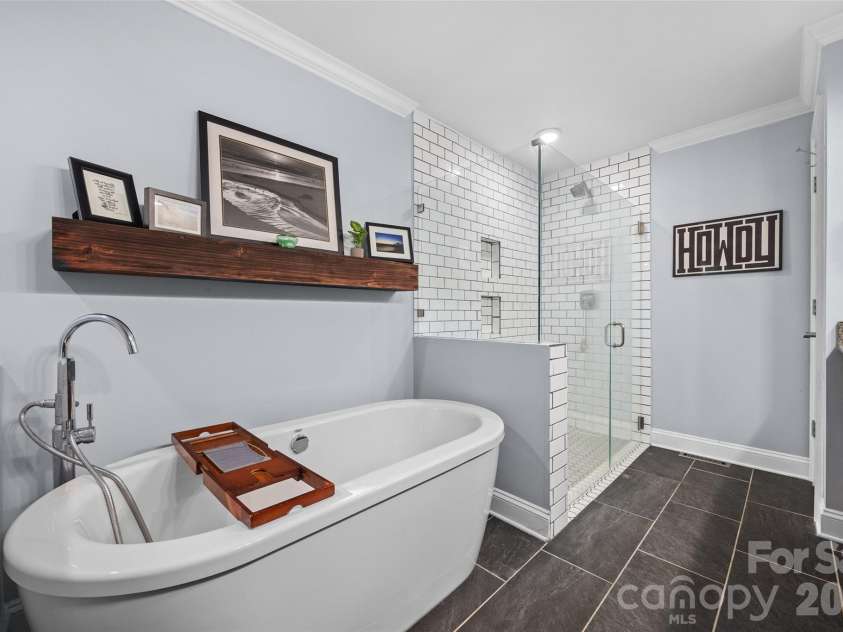 2237 Wintercrest Drive, Rock Hill, SC 29732.  MLS# CAR4373141, YatesRealty ID 15195. 