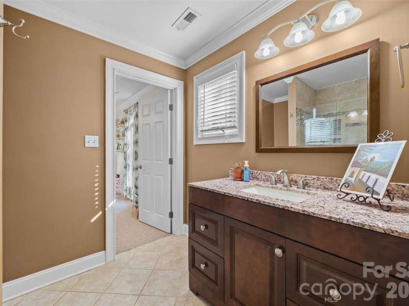2237 Wintercrest Drive, Rock Hill, SC 29732.  MLS# CAR4373141, YatesRealty ID 15195. 