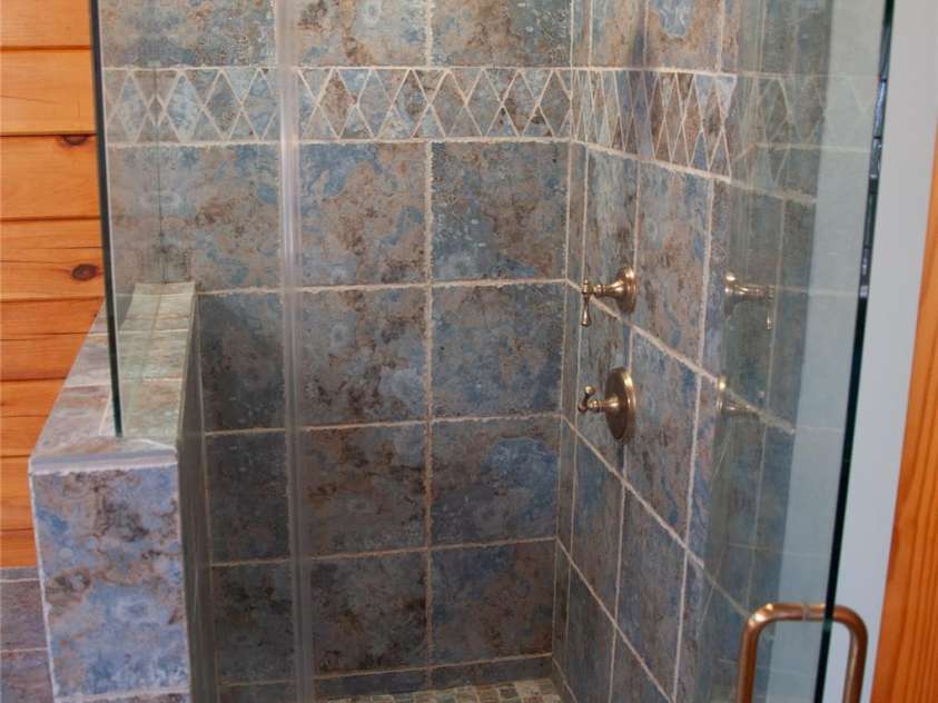 125 Turkey Ridge Trail, McGrady, NC 28649.  MLS# CAR4252396, YatesRealty ID 15196. Primary Bathroom