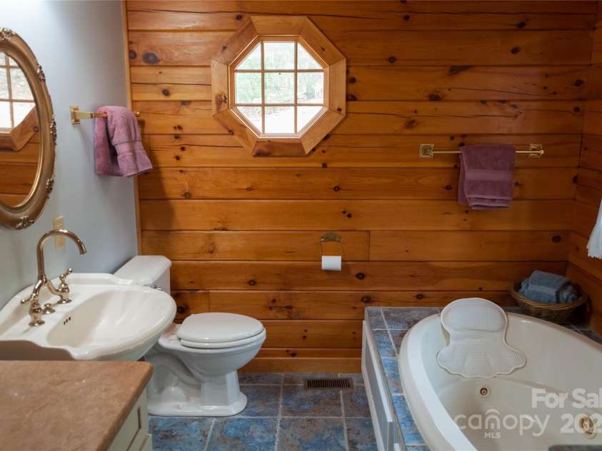 125 Turkey Ridge Trail, McGrady, NC 28649.  MLS# CAR4252396, YatesRealty ID 15196. Primary Bathroom