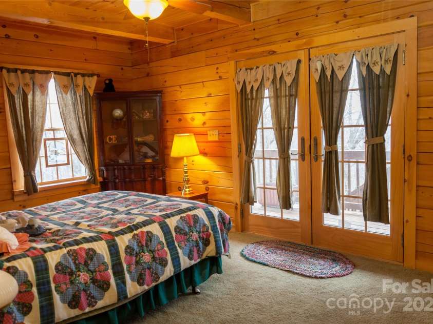 125 Turkey Ridge Trail, McGrady, NC 28649.  MLS# CAR4252396, YatesRealty ID 15196. Second Bedroom