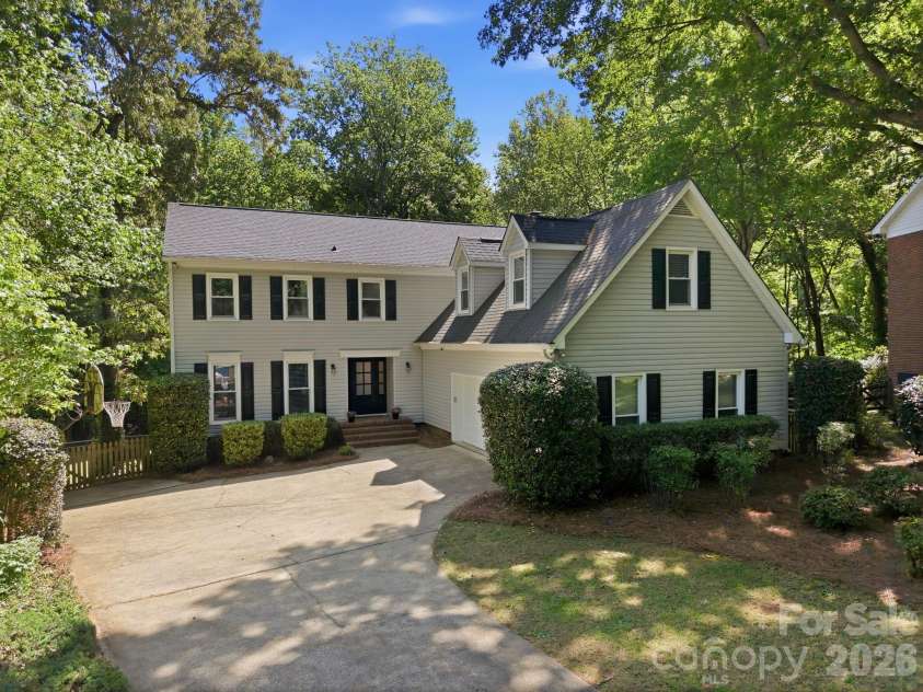 2105 Wittstock Drive, Charlotte, NC 28210.  MLS# CAR4372785, YatesRealty ID 15197. 
