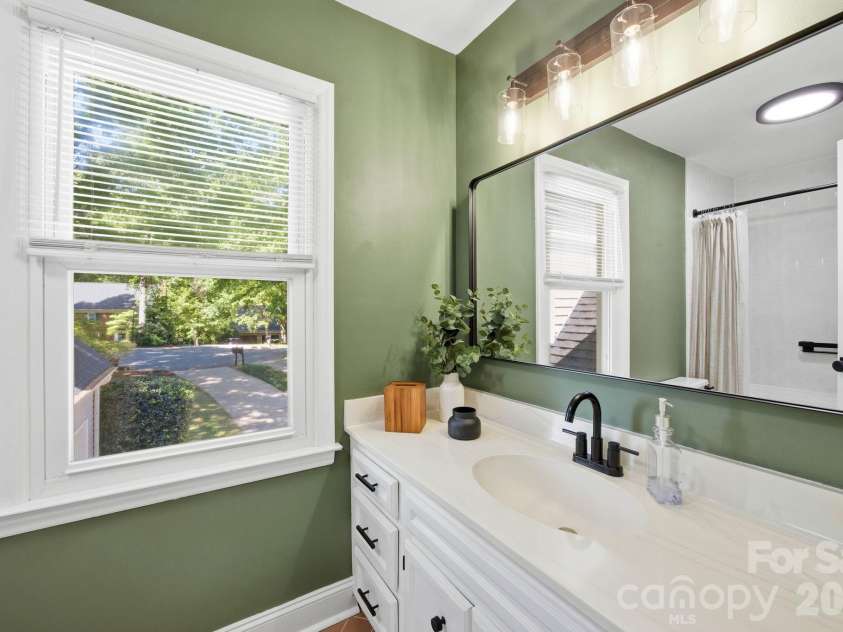 2105 Wittstock Drive, Charlotte, NC 28210.  MLS# CAR4372785, YatesRealty ID 15197. 