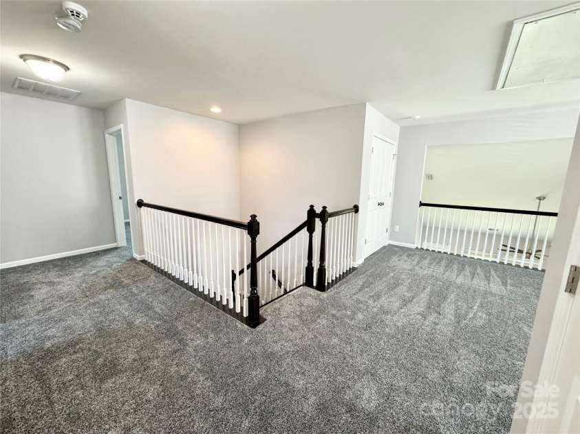 11109 Pond Valley Court, Charlotte, NC 28269.  MLS# CAR4273607, YatesRealty ID 15198. 