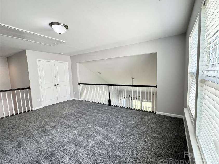 11109 Pond Valley Court, Charlotte, NC 28269.  MLS# CAR4273607, YatesRealty ID 15198. 