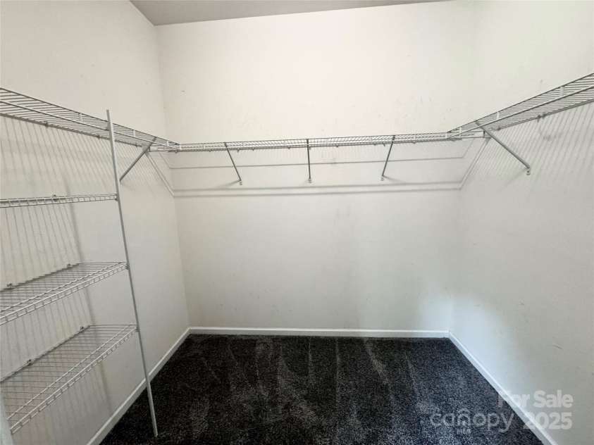 11109 Pond Valley Court, Charlotte, NC 28269.  MLS# CAR4273607, YatesRealty ID 15198. Large walk in closet