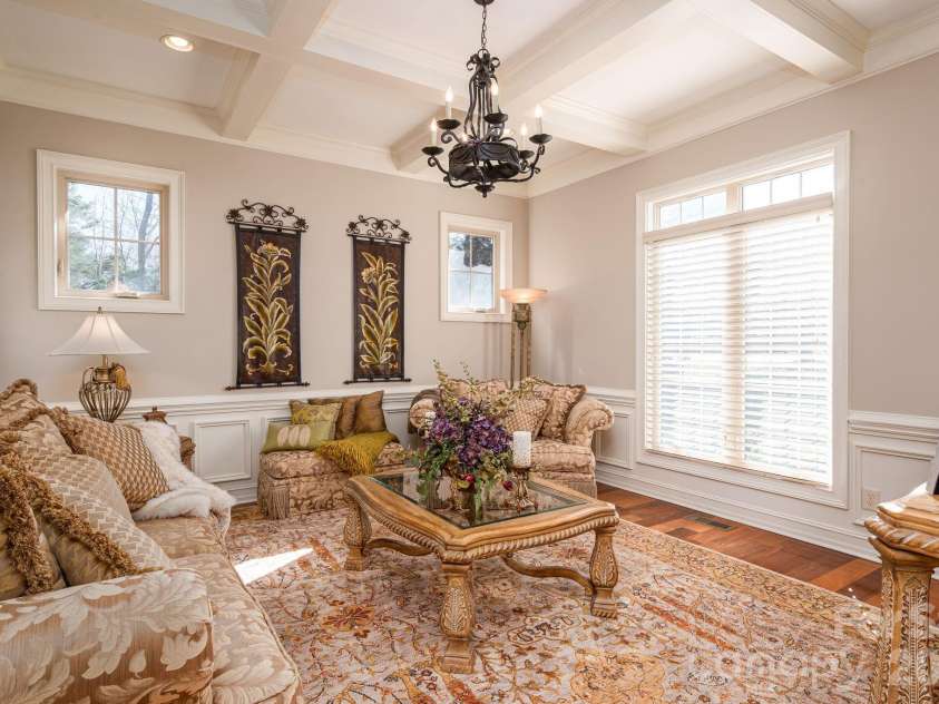8000 Water View Drive, Belmont, NC 28012.  MLS# CAR4337854, YatesRealty ID 15198. 