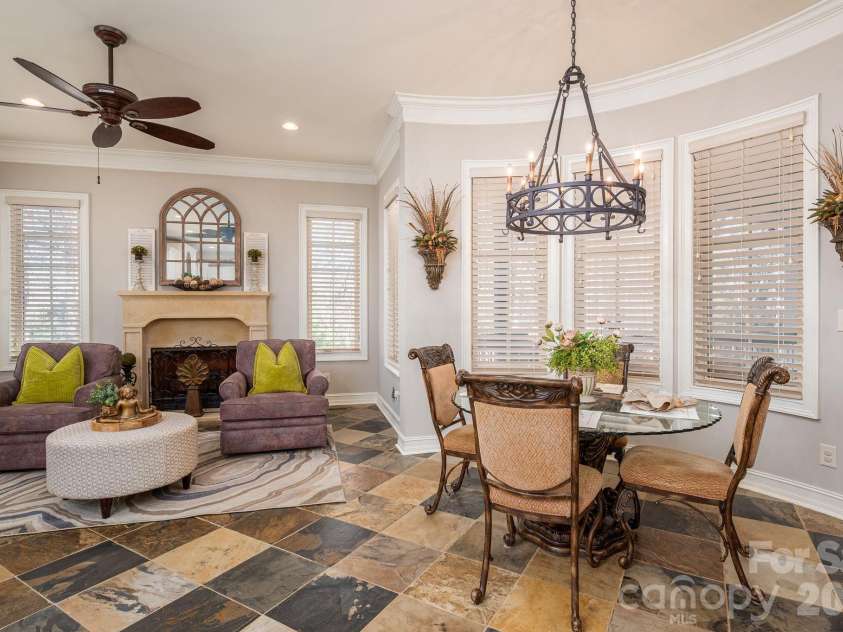 8000 Water View Drive, Belmont, NC 28012.  MLS# CAR4337854, YatesRealty ID 15198. 